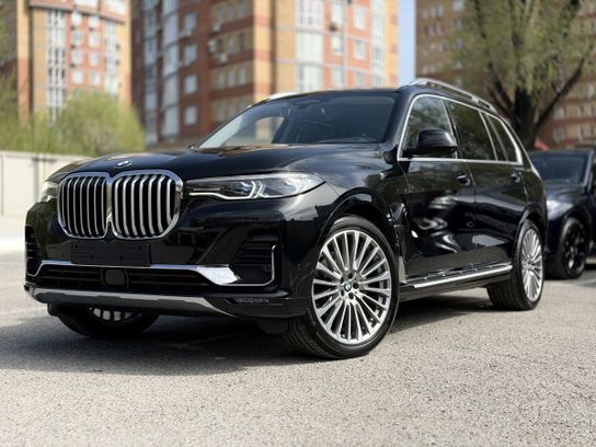 BMW X7 2021